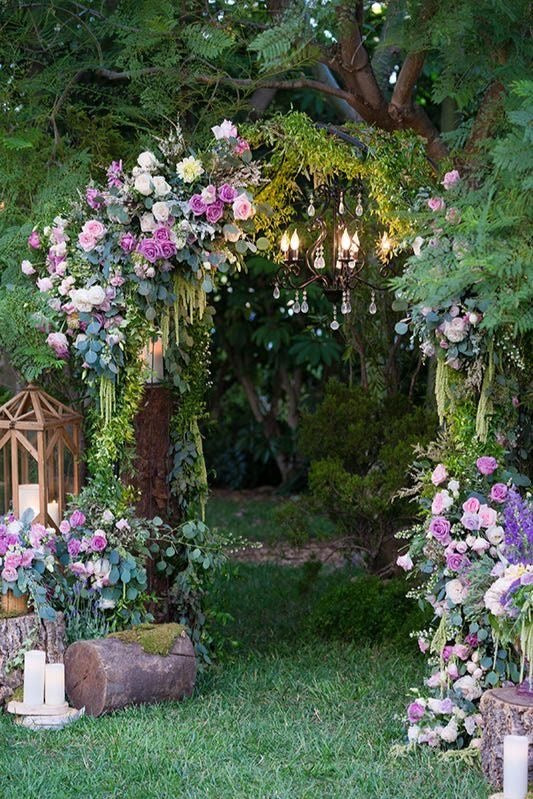 Enchanted Forest | White Rose & Spruce
