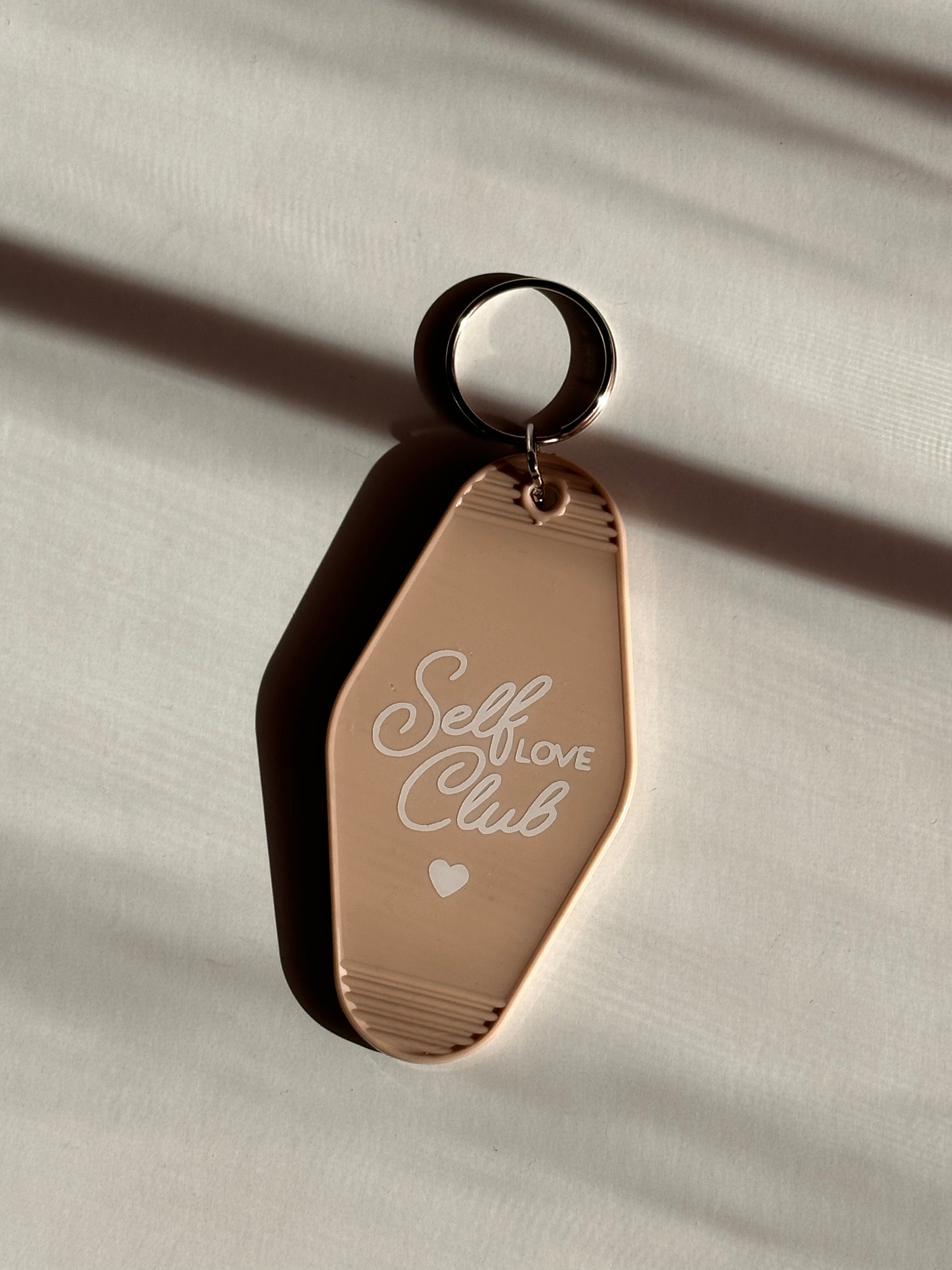 Retro Hotel Keychain